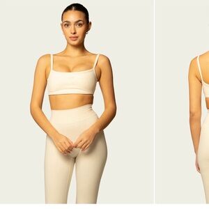 437 Micro Bra Essential Legging Cream Set Size Medium